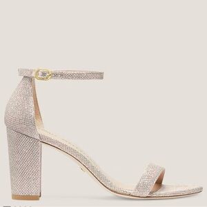 Start Weitzman NearlyNude sandal in Poudre size 8.5